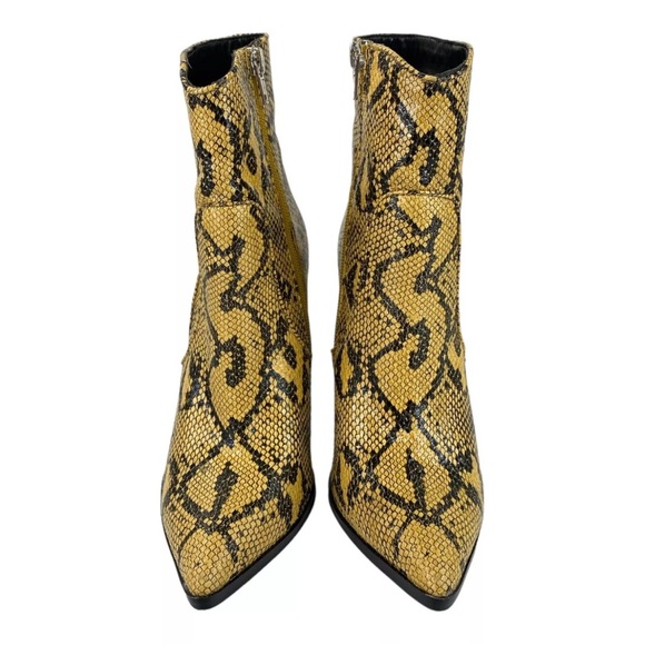 Steve Madden Rarely Weatern boots nwob - Picture 2 of 3